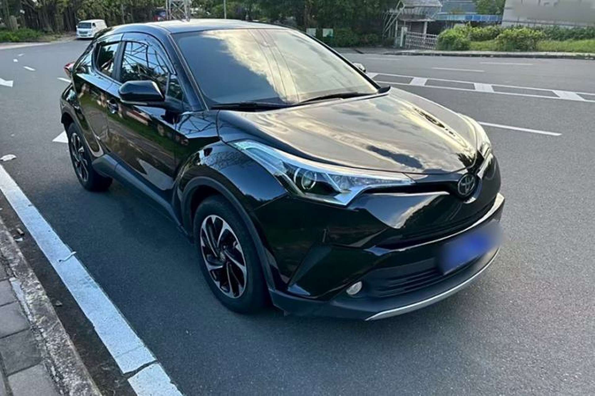 Used Toyota IZOA 2018 2.0L Yichi Version China VI Standard Exterior 2