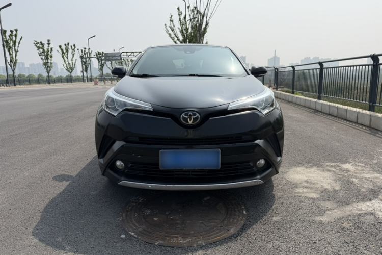 Used Toyota IZOA 2018 2.0L Yichi Edition China V Standard Exterior 4