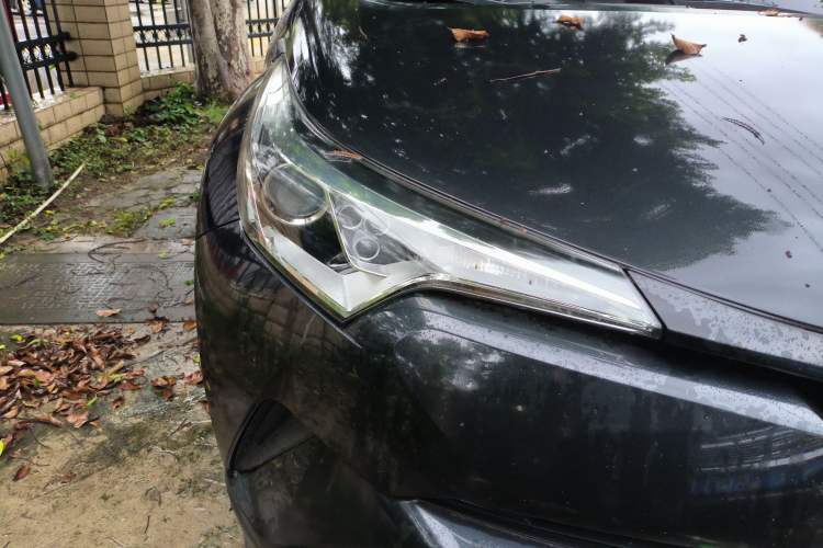 Used Toyota IZOA 2018 2.0L Yichi Edition China V Standard Exterior 6