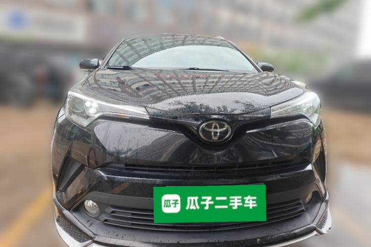 Used Toyota IZOA 2018 2.0L Yichi Version China VI Standard Front