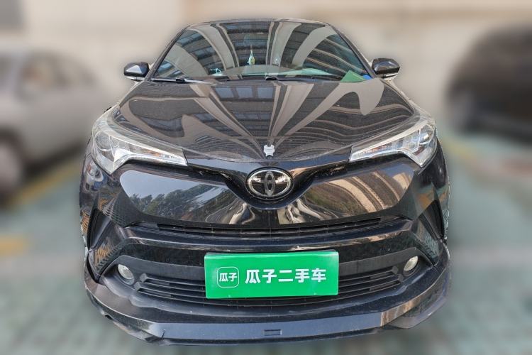 Used Toyota IZOA 2018 2.0L Yichi Version China VI Standard Front