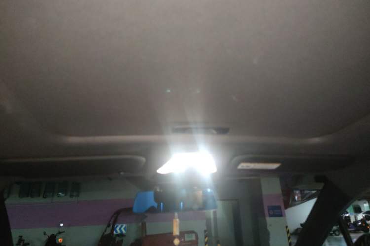 Used Toyota IZOA 2018 2.0L Yichi Version China VI Standard Headliner