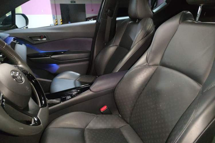 Used Toyota IZOA 2018 2.0L Yichi Version China VI Standard Left Front Seat