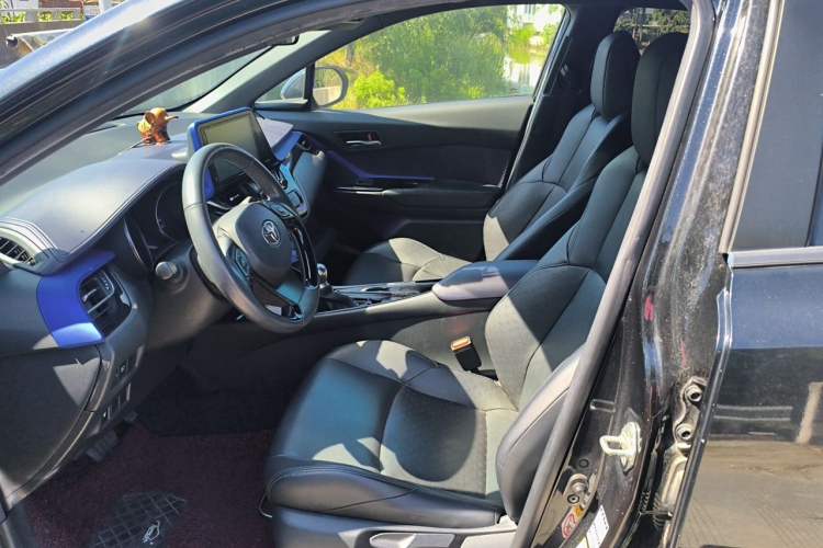 Used Toyota IZOA 2018 2.0L Yichi Version China VI Standard Left Front Seat
