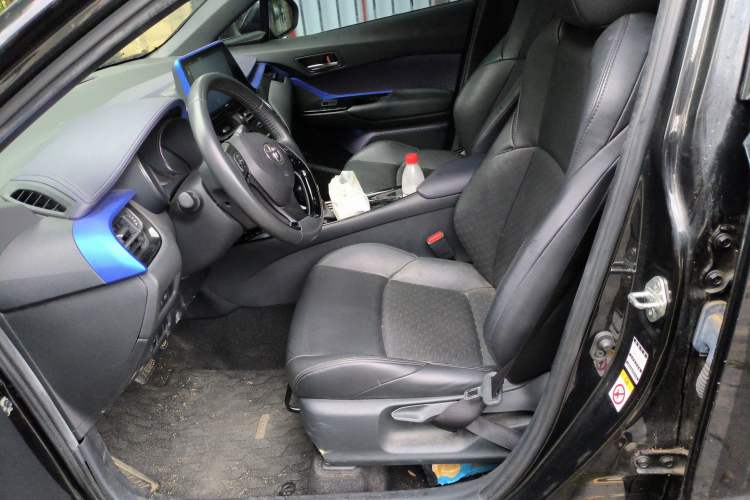 Used Toyota IZOA 2018 2.0L Yichi Edition China V Standard Left Front Seat