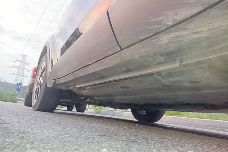 Used Toyota IZOA 2018 2.0L Yichi Version China VI Standard Left Side Sill
