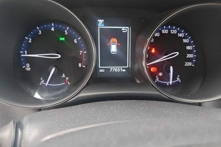 Used Toyota IZOA 2018 2.0L Yichi Version China VI Standard Odometer Close Up