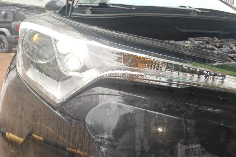 Used Toyota IZOA 2018 2.0L Yichi Version China VI Standard Right Front Headlight