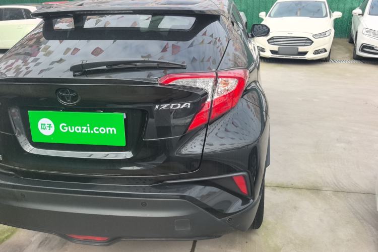 Used Toyota IZOA 2018 2.0L Yichi Version China VI Standard Right Rear Taillight