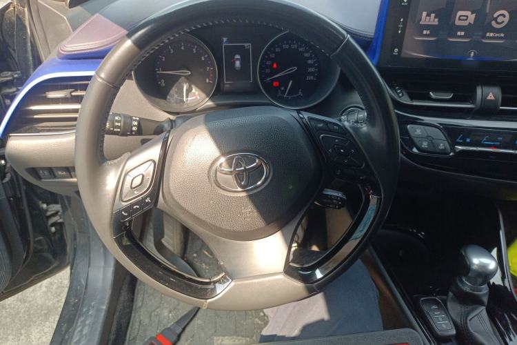 Used Toyota IZOA 2018 2.0L Yichi Version China VI Standard Steering Wheel