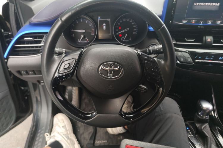 Used Toyota IZOA 2018 2.0L Yichi Version China VI Standard Steering Wheel