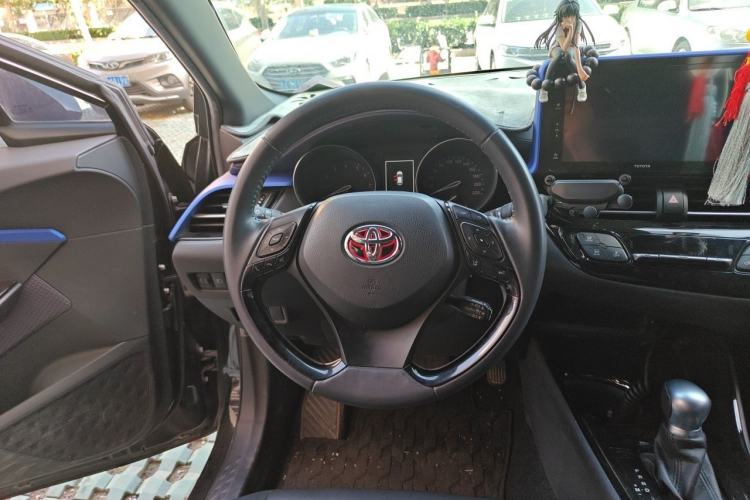 Used Toyota IZOA 2018 2.0L Yichi Version China VI Standard Steering Wheel