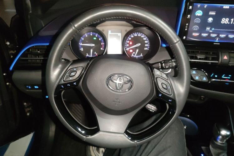 Used Toyota IZOA 2018 2.0L Yichi Version China VI Standard Steering Wheel