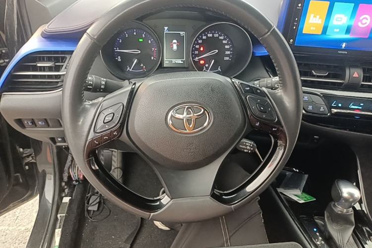 Used Toyota IZOA 2018 2.0L Yichi Version China VI Standard Steering Wheel