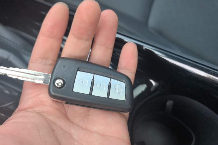 Used Toyota IZOA 2018 2.0L Yichi Version China VI Standard Vehicle Key