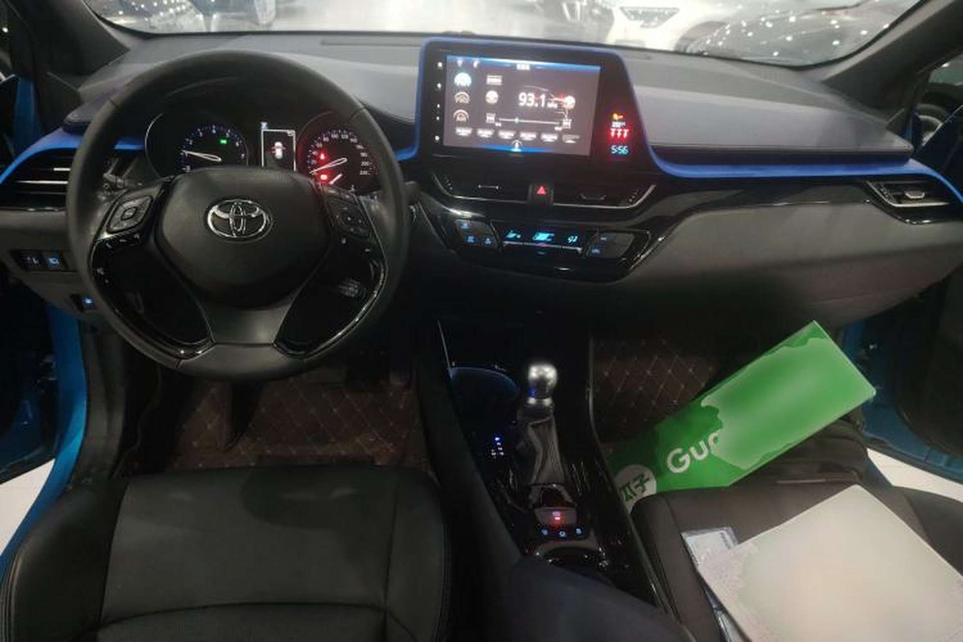 Used Toyota IZOA 2018 2.0L Yichi Edition China V Standard Center Console