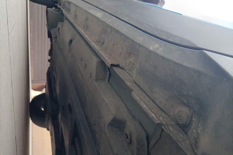 Used Toyota IZOA 2018 2.0L Yichi Edition China V Standard Chassis Front Right