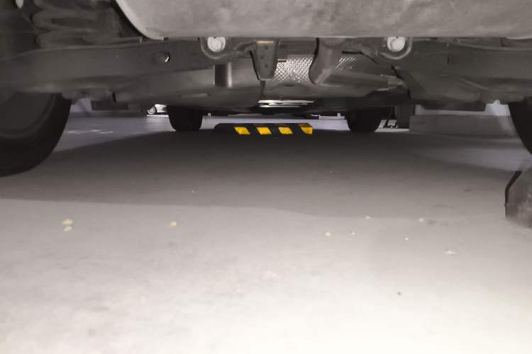 Used Toyota IZOA 2018 2.0L Yichi Edition China V Standard Chassis Rear