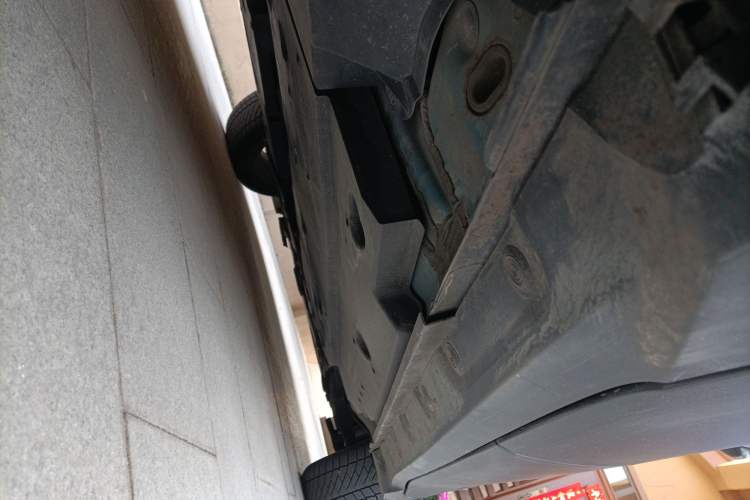 Used Toyota IZOA 2018 2.0L Yichi Edition China V Standard Chassis Rear Right