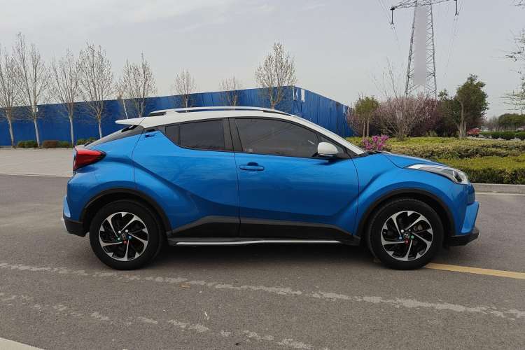 Used Toyota IZOA 2018 2.0L Yichi Version China VI Standard Exterior 2