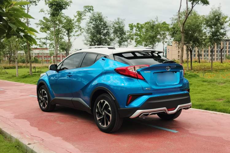 Used Toyota IZOA 2018 2.0L Yichi Edition China V Standard Exterior 6