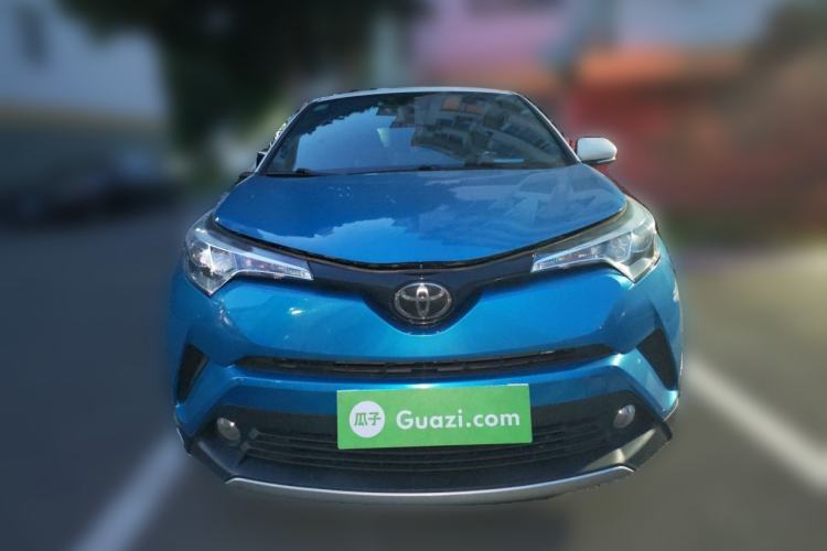 Used Toyota IZOA 2018 2.0L Yichi Version China VI Standard Front