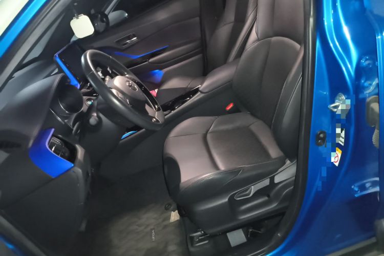 Used Toyota IZOA 2018 2.0L Yichi Edition China V Standard Left Front Seat