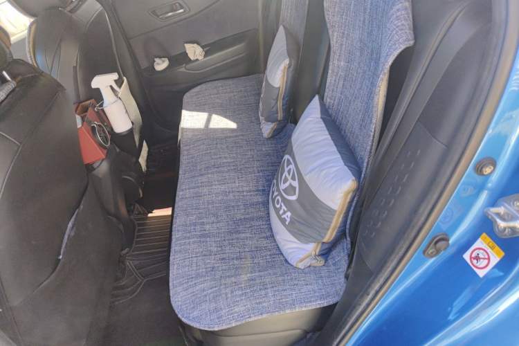 Used Toyota IZOA 2018 2.0L Yichi Edition China V Standard Left Rear Seat