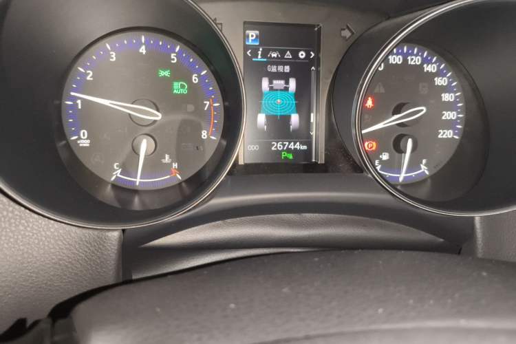 Used Toyota IZOA 2018 2.0L Yichi Edition China V Standard Odometer Close Up