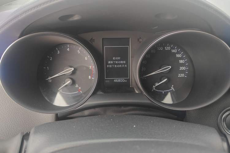 Used Toyota IZOA 2018 2.0L Yichi Version China VI Standard Odometer Close Up