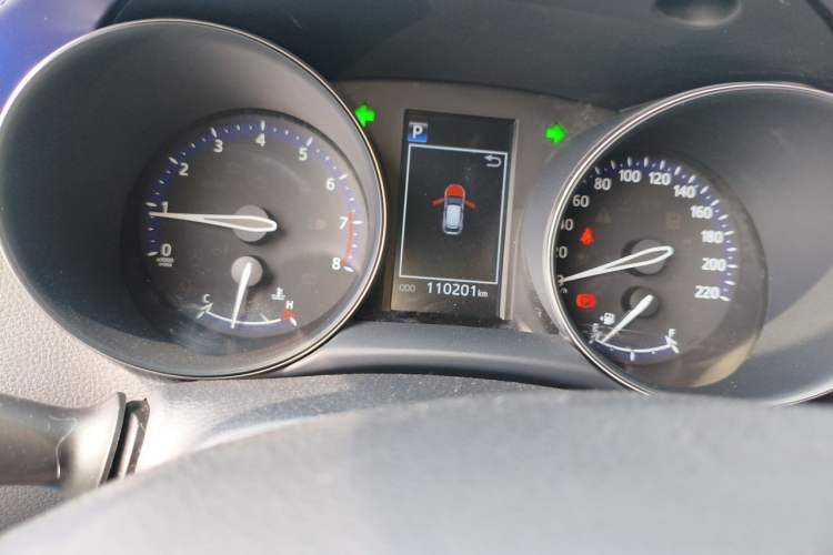 Used Toyota IZOA 2018 2.0L Yichi Version China VI Standard Odometer Close Up