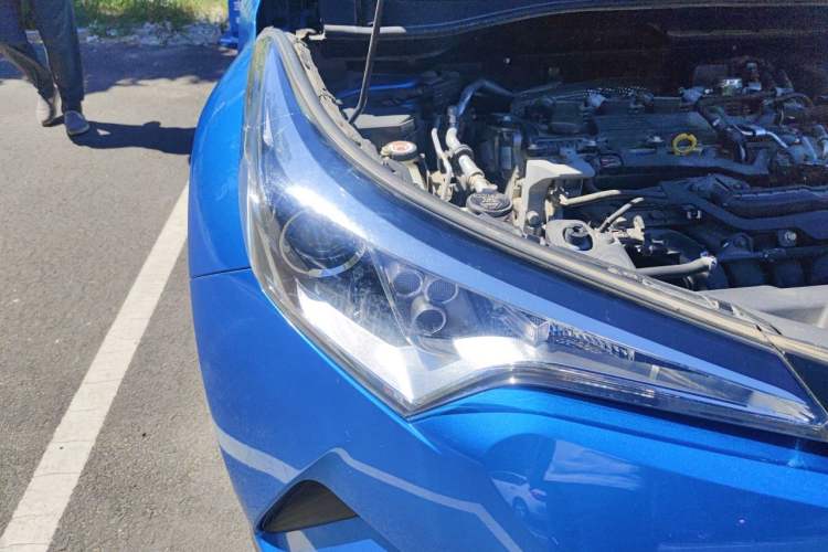 Used Toyota IZOA 2018 2.0L Yichi Edition China V Standard Right Front Headlight