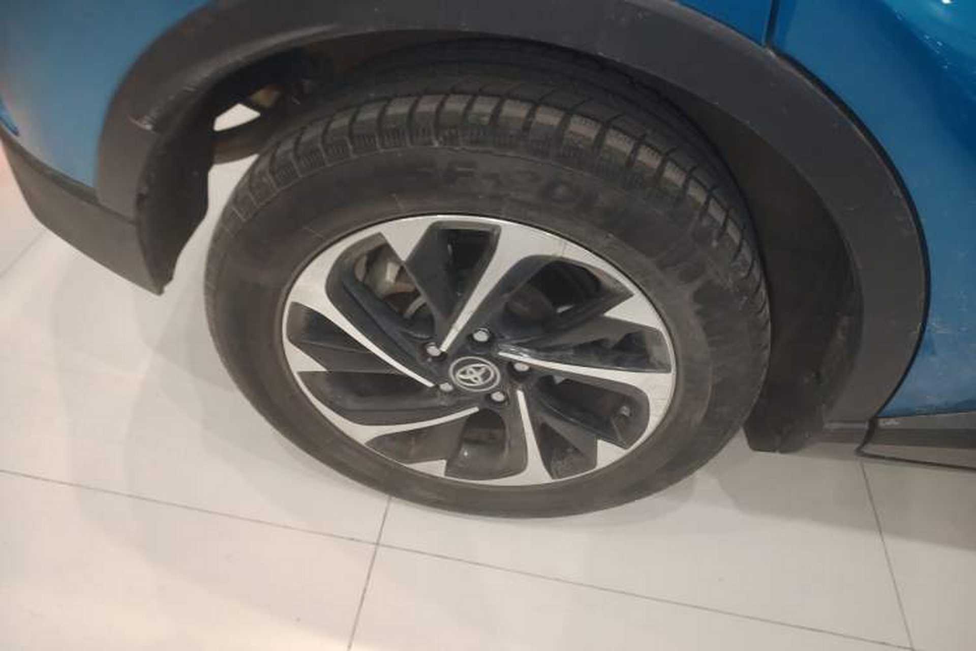 Used Toyota IZOA 2018 2.0L Yichi Edition China V Standard Right Rear Wheel Hub