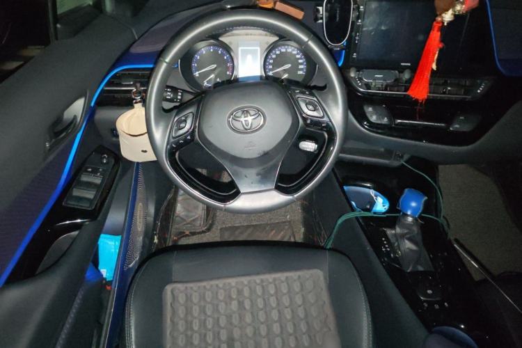 Used Toyota IZOA 2018 2.0L Yichi Version China VI Standard Steering Wheel