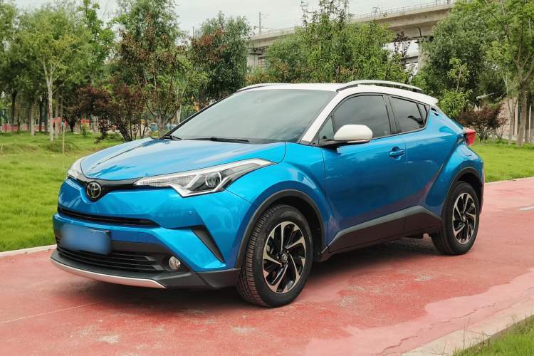Used Toyota IZOA 2018 2.0L Yichi Edition China V Standard Guazi used car, China used car export, Used car for sale, Used cars, Cheapest cars for sale