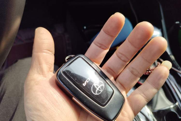 Used Toyota IZOA 2018 2.0L Yichi Edition China V Standard Vehicle Key