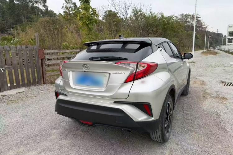 Used Toyota IZOA 2018 2.0L Yichi Version China VI Standard Exterior 5