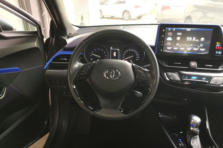 Used Toyota IZOA 2018 2.0L Yichi Version China VI Standard Steering Wheel