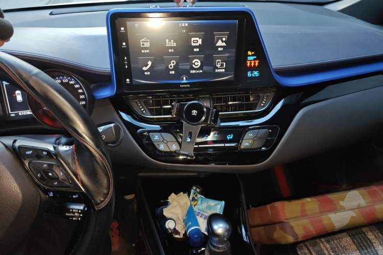 Used Toyota IZOA 2018 2.0L Yichi Edition China V Standard Audio And AC Panel