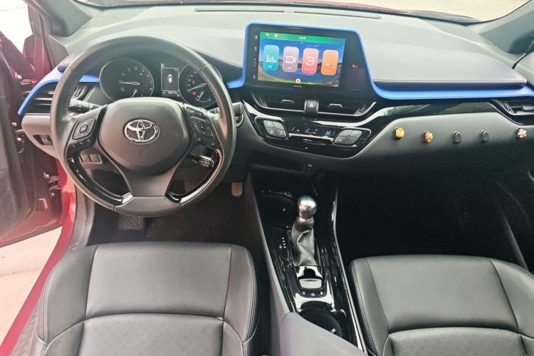Used Toyota IZOA 2018 2.0L Yichi Version China VI Standard Center Console