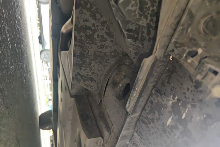 Used Toyota IZOA 2018 2.0L Yichi Edition China V Standard Chassis Rear Right
