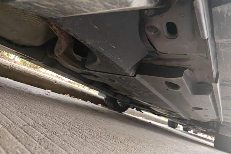 Used Toyota IZOA 2018 2.0L Yichi Edition China V Standard Chassis Rear Right