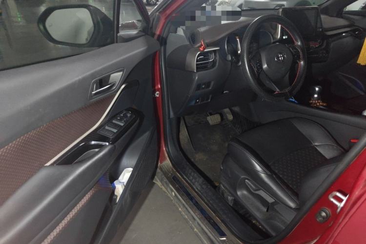 Used Toyota IZOA 2018 2.0L Yixuan Version China V Standard Driver Seat