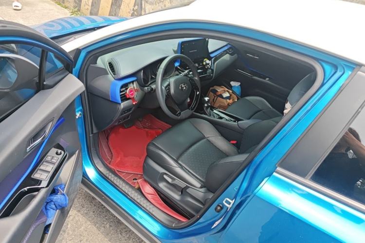 Used Toyota IZOA 2018 2.0L Yichi Edition China V Standard Driver Seat