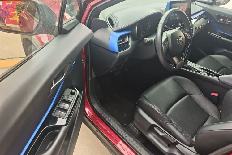 Used Toyota IZOA 2018 2.0L Yichi Version China VI Standard Driver Seat