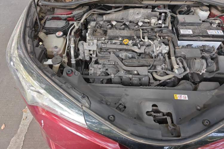 Used Toyota IZOA 2018 2.0L Yichi Edition China V Standard Engine Bay Right