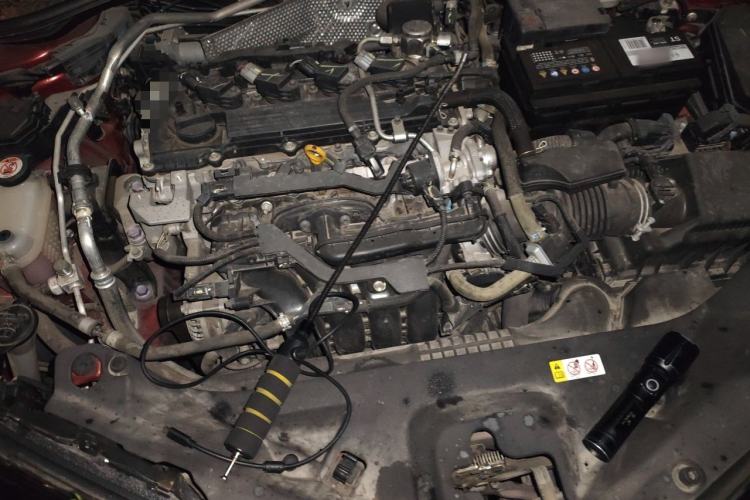 Used Toyota IZOA 2018 2.0L Yichi Edition China V Standard Engine Bay