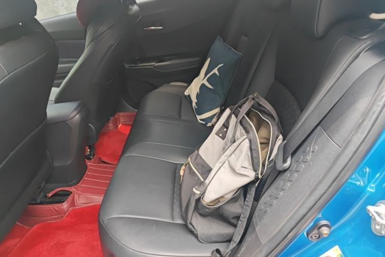 Used Toyota IZOA 2018 2.0L Yichi Edition China V Standard Left Rear Seat