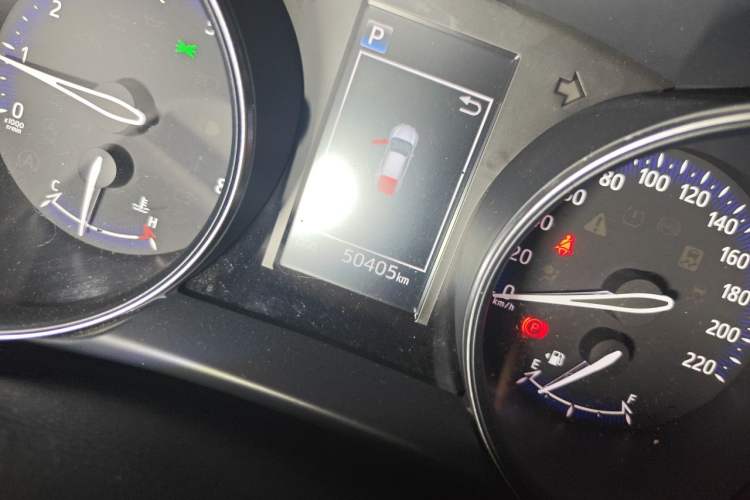 Used Toyota IZOA 2018 2.0L Yixuan Version China V Standard Odometer Close Up