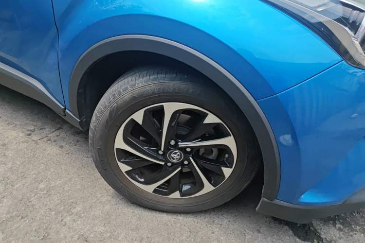 Used Toyota IZOA 2018 2.0L Yichi Edition China V Standard Right Front Wheel Hub